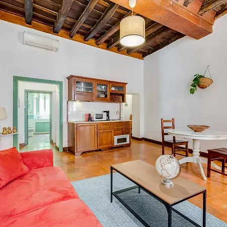 Romantic Pantheon Lovely&quiet Apartment